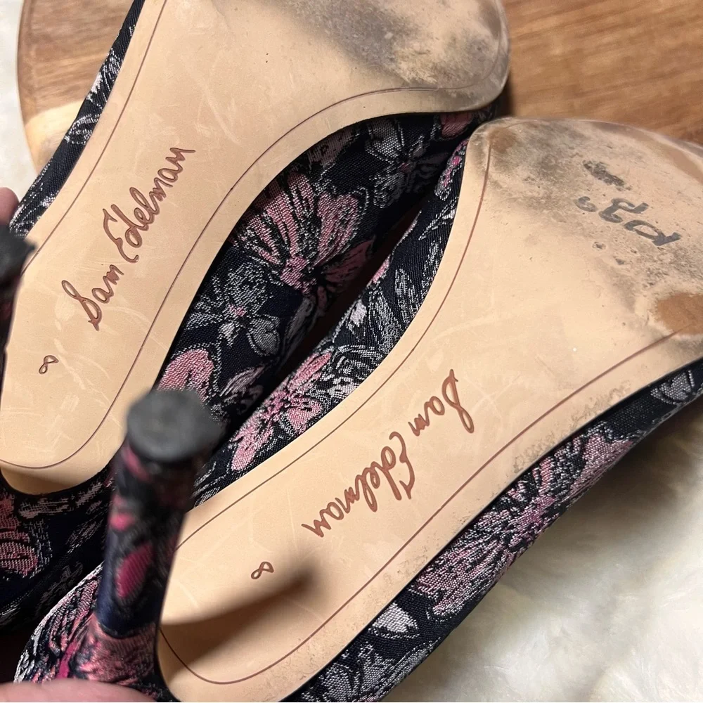 Sam Edelman Navy Blue and Pink Heels with Floral Embroidery Size 8 - Picture 13 of 13